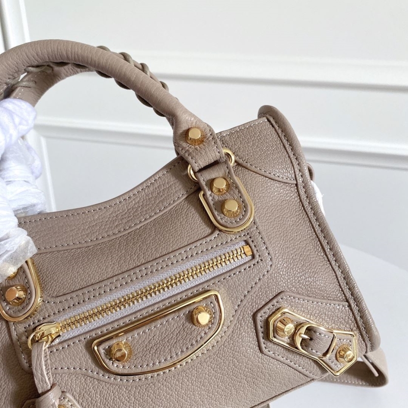 Ba1en*iaga classic city bags